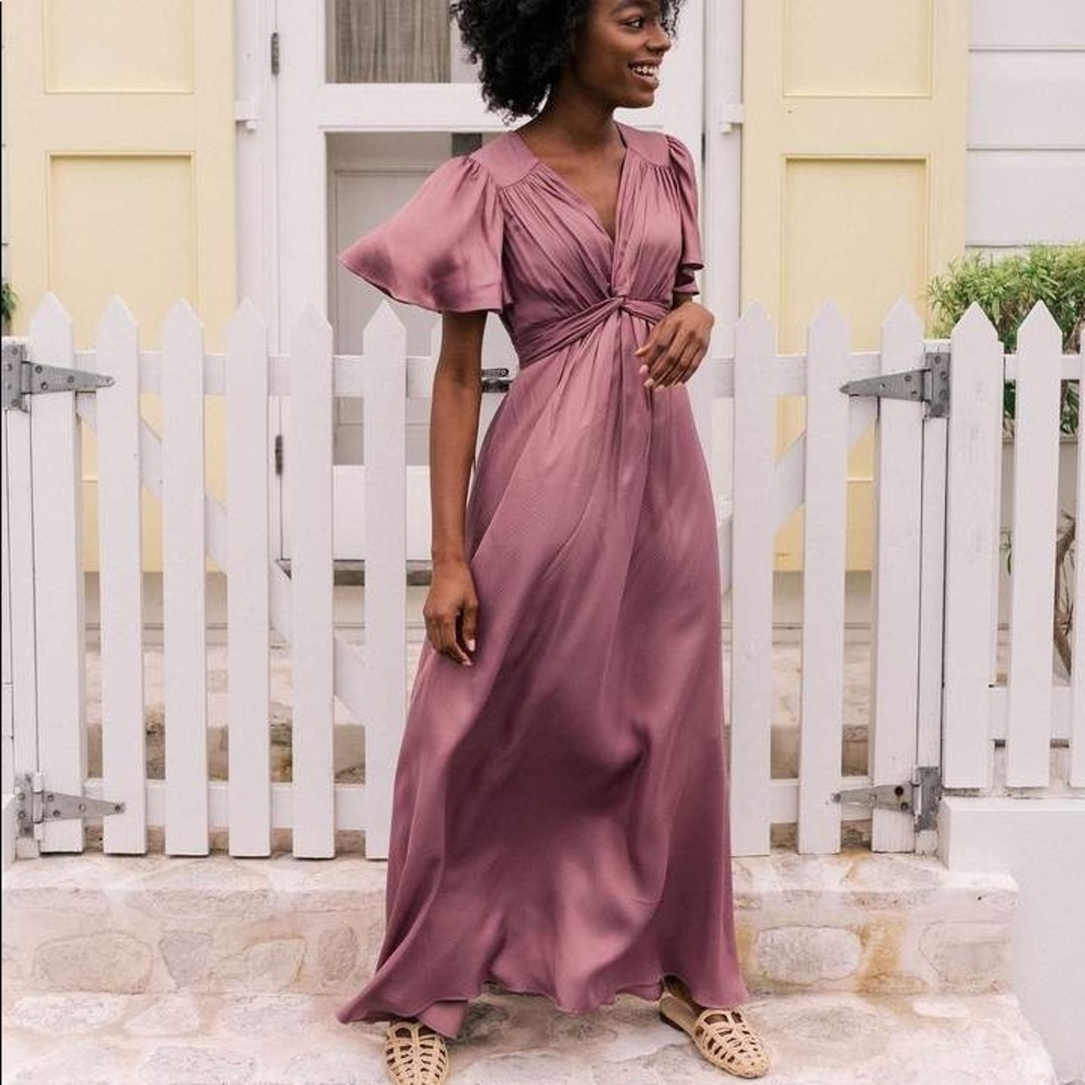 NWOT Gal Meets Glam Genevieve Dress